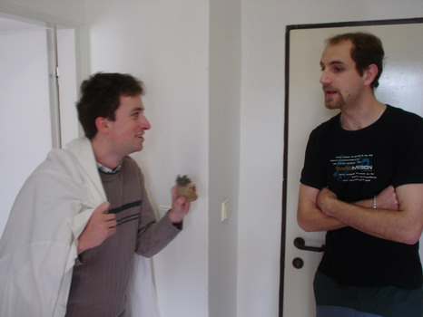 Docent (vlevo) v děbatě s externím konzultantem .JPG